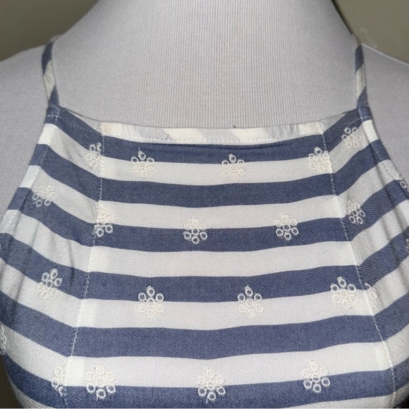 Blue/Gray Stripe X-Back Spaghetti Strap Sundress, Jr Sz Lg (see meas) - Picture 8 of 12